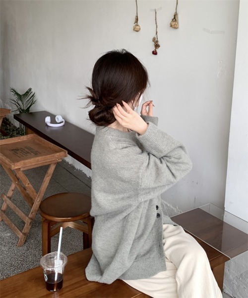 Ritzy(リッツィー)の「多ボタンデザイン ニットカーディガン(カーディガン/ボレロ・レディース・モカ/グレー/ネイビー/ホワイト・FREE)」の10枚目の写真