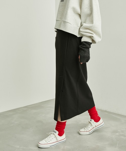 ROPE' PICNIC（ロペピクニック）の「スリットスカート（スカート・レディース・ベージュ/ブラック/チャコールグレー・36/38）」の2枚目の写真