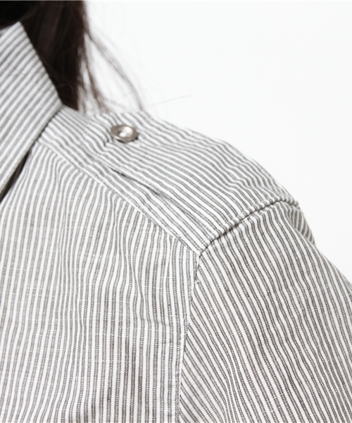 5351 POUR LES FEMMES（ゴーサンゴーイチプールファム）の「ｸﾗｼｯｸﾊﾞｲｵｽﾗﾌﾞＳＨ（シャツ/ブラウス・レディース・ホワイト/グレー・2/1）」の11枚目の写真