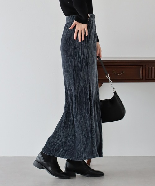 BLUEEAST（ブルーイースト）の「ベロアマーメイドスカート（スカート・レディース・グレー/ブラック/ブラウン・MEDIUM）」の8枚目の写真