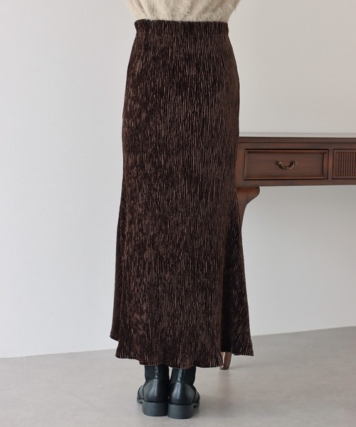BLUEEAST（ブルーイースト）の「ベロアマーメイドスカート（スカート・レディース・グレー/ブラック/ブラウン・MEDIUM）」の18枚目の写真