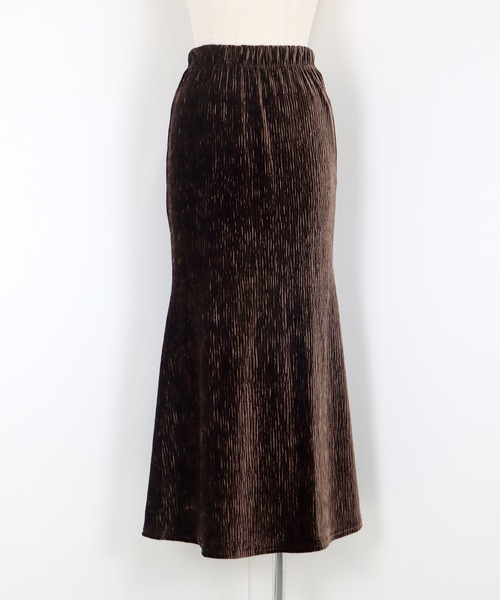 BLUEEAST（ブルーイースト）の「ベロアマーメイドスカート（スカート・レディース・グレー/ブラック/ブラウン・MEDIUM）」の15枚目の写真
