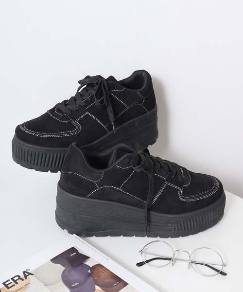 LOVEHUNTER（ラブハンター）の「LOVEHUNTER 厚底 ローカットスニーカー（スニーカー・レディース・ブラック/ホワイト×ホワイト/ブラック×ホワイト/ブラック×ブラック/ピンク/キャメル/シルバー/グレー/グレー×ホワイト/ブラウン系その他/カーキ/ホワイト×ブラック/ベージュ/グリーン系その他/レッド系その他/ダークブラウン/ブラック系その他/ブルー系その他/ゴールド系その他/ブルー系その他2/シルバー系その他/ブラウン/パープル系その他/シルバー×ブラック/ピンク系その他/イエロー系その他/オレンジ系その他・40/39/36/37/38/41/42/43/44/35）」の7枚目の写真