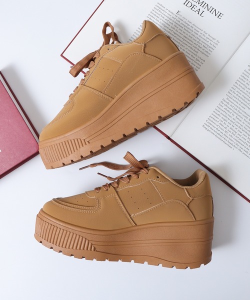 LOVEHUNTER（ラブハンター）の「LOVEHUNTER 厚底 ローカットスニーカー（スニーカー・レディース・ブラック/ホワイト×ホワイト/ブラック×ホワイト/ブラック×ブラック/ピンク/キャメル/シルバー/グレー/グレー×ホワイト/ブラウン系その他/カーキ/ホワイト×ブラック/ベージュ/グリーン系その他/レッド系その他/ダークブラウン/ブラック系その他/ブルー系その他/ゴールド系その他/ブルー系その他2/シルバー系その他/ブラウン/パープル系その他/シルバー×ブラック/ピンク系その他/イエロー系その他/オレンジ系その他・40/39/36/37/38/41/42/43/44/35）」の18枚目の写真