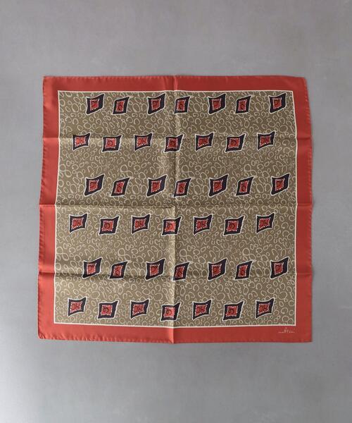 UNITED ARROWS（ユナイテッドアローズ）の「＜molteni＞ エスニック プリント スカーフ（バンダナ/スカーフ・メンズ・オリーブ・FREE）」の2枚目の写真