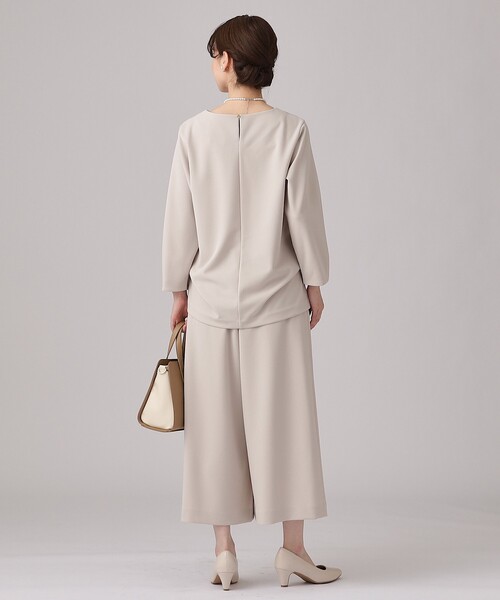 SHOO・LA・RUE（シューラルー）の「【通勤/デイリー/セットアップ可】マルチに使える カットジョーゼット ワイドパンツ（その他パンツ・レディース・ベージュ系その他7/ブラック系3・02/03/04）」の13枚目の写真