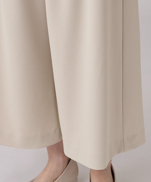 SHOO・LA・RUE（シューラルー）の「【通勤/デイリー/セットアップ可】マルチに使える カットジョーゼット ワイドパンツ（その他パンツ・レディース・ベージュ系その他7/ブラック系3・02/03/04）」の22枚目の写真