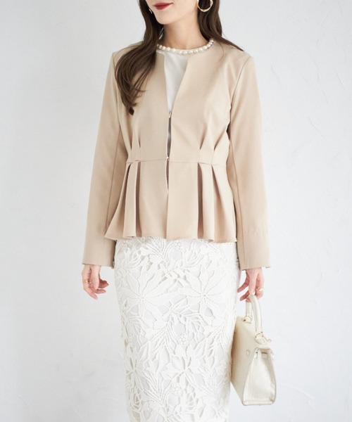 tocco closet（トッコ　クローゼット）の「【ZOZO限定】ウエストタックペプラムジャケット（ノーカラージャケット・レディース・ベージュ/ブラック・M）」の12枚目の写真