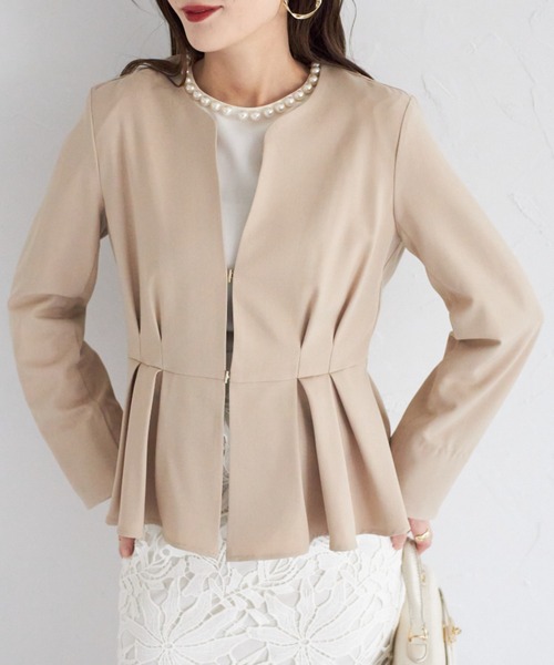 tocco closet（トッコ　クローゼット）の「【ZOZO限定】ウエストタックペプラムジャケット（ノーカラージャケット・レディース・ベージュ/ブラック・M）」の18枚目の写真