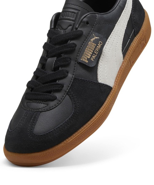 PUMA（プーマ）の「PUMA/プーマ メンズ レディース スニーカー サッカー ファッション PALERMO パレルモ レザー 396464（スニーカー・レディース・ホワイト×ブラック/ホワイト/アイボリー/ブラック・25.0cm/24.5cm/24.0cm/23.5cm/28.0cm/27.0cm/23.0cm/26.5cm/27.5cm/26.0cm/23cm/24cm/25cm）」の20枚目の写真