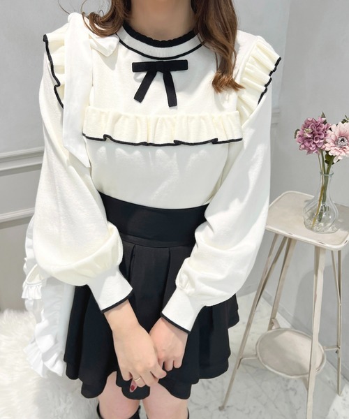 apres jour(アプレジュール)の「フロントリボン配色フリルニット【ZOZOTOWN限定アイテム】(ニット/セーター・レディース・ピンク/ブラック/アイボリー・X-LARGE/フリー)」の4枚目の写真