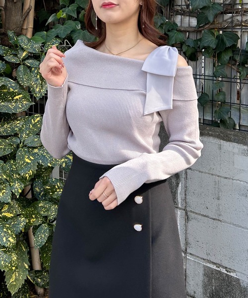 INGNI（イング）の「ワンショル肩リボンニット（ニット/セーター・レディース・ピンク/ブラック/グレー系その他/オフホワイト・M）」の15枚目の写真