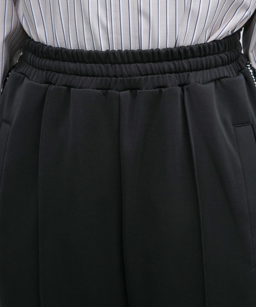 KBF(ケイビーエフ)の「ブレードトラックパンツ(その他パンツ・レディース・レッド/ネイビー/グレー・ONE)」の16枚目の写真