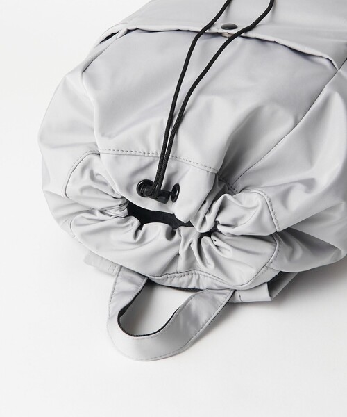 BEAUTY&YOUTH UNITED ARROWS（ビューティーアンドユースユナイテッドアローズ）の「3フロントポケット ナイロンドロストリュック（バックパック/リュック・レディース・ライトグレー/ブラック・FREE）」の13枚目の写真