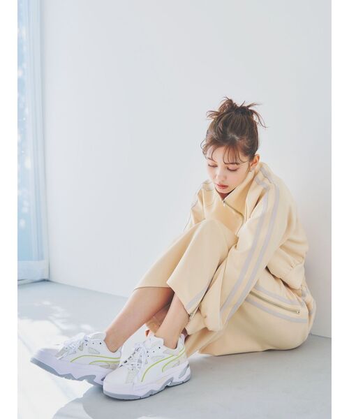 PUMA（プーマ）の「【PUMA】BLSTR DAZZLIN（スニーカー）」 - WEAR