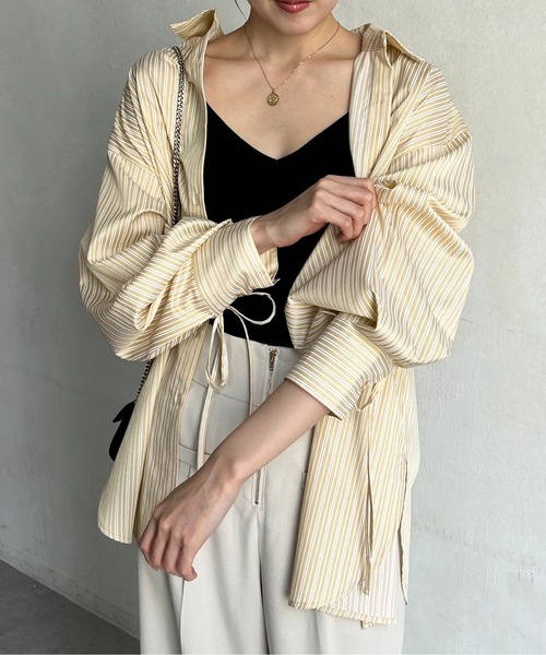 Thevon（ゼボン）の「バックドロストアソートストライプシャツ（シャツ/ブラウス・レディース・ピンク/オフホワイト/ブルー/レモンイエロー・FREE）」の6枚目の写真