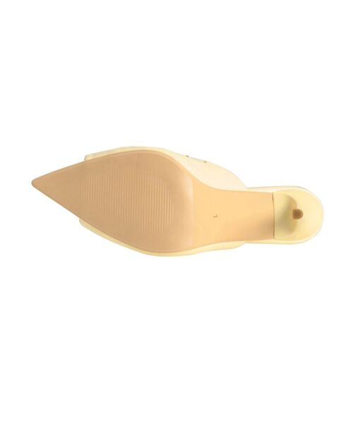 RESEXXY（リゼクシー）の「ギャザーデザインシャイニーサンダル（サンダル・レディース・イエロー/ピンク/ホワイト・LARGE/MEDIUM/SMALL）」の5枚目の写真