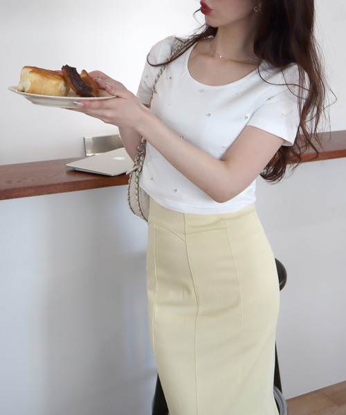 ROYAL PARTY（ロイヤルパーティー）の「プチパールビジューTシャツ（Tシャツ/カットソー・レディース・ブラック/ベージュ/パープル/オフホワイト・FREE）」の9枚目の写真