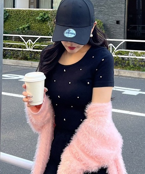 ROYAL PARTY（ロイヤルパーティー）の「プチパールビジューTシャツ（Tシャツ/カットソー・レディース・ブラック/ベージュ/パープル/オフホワイト・FREE）」の6枚目の写真