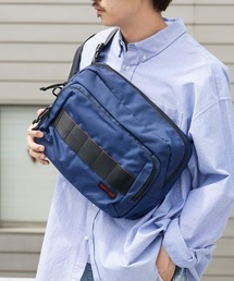 BRIEFING 美品✨ブリーフィング ショルダーバッグ ネイビー BRIEFING（ブリーフィング） 美品 DAY TRIPPER S ショルダーバッグ