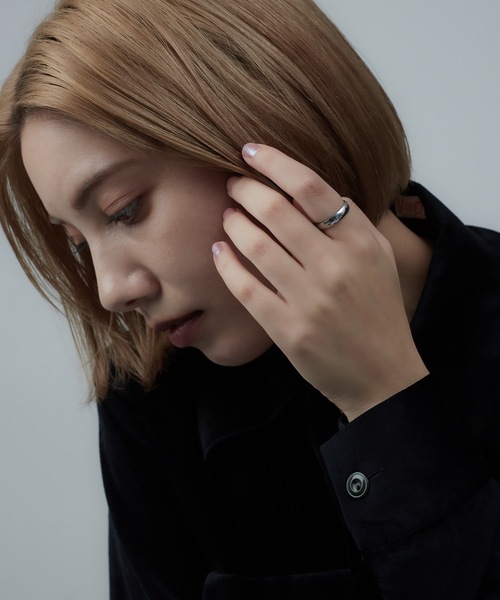 AKEL(アケル)の「【AKEL】アケル/ シンプルリング/ 金属アレルギー対応(サージカルステンレス)(リング・メンズ・ブラック/シルバー/ゴールド・#13/#8/#11/#9/#20/#18/#16)」の15枚目の写真