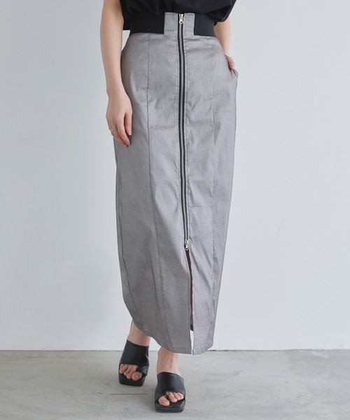 LIAN（リアン）の「シャイニーフロントジップタイトスカート（スカート