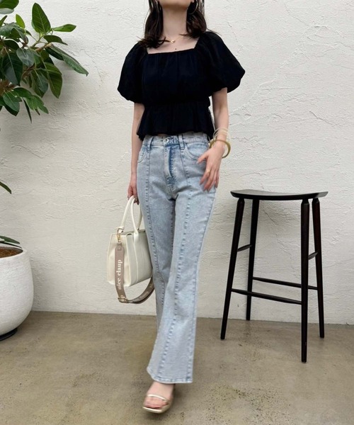 one after another NICE CLAUP(ワンアフターアナザーナイスクラップ)の「キーチャーム付きスクエアバッグ(ショルダーバッグ・レディース・アイボリー/ブラック/サックスブルー・FREE)」の19枚目の写真