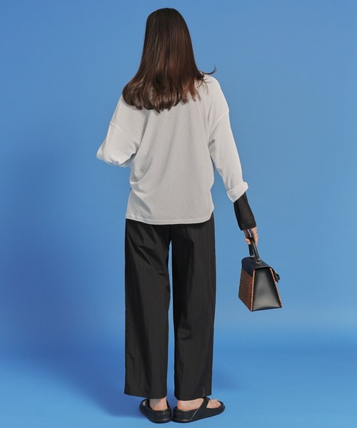 saloon(サルーン)の「SALOON(サルーン)/《再入荷・新色登場》シアーロンT【洗濯機洗い可】長袖(Tシャツ/カットソー・レディース・ホワイト/ライトグレー/ブラック/キャメル/ピンク/チャコールグレー・FREE)」の9枚目の写真