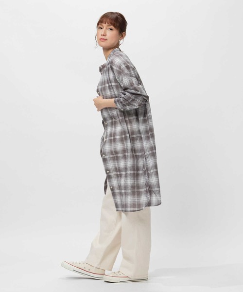 BACK NUMBER（バックナンバー）の「【BACK NUMBER】ライトポプリン長袖チェックワンピース（シャツワンピース・レディース・ホワイト×グレー/ホワイト×カーキブラウン・M/L/XL/S）」の6枚目の写真