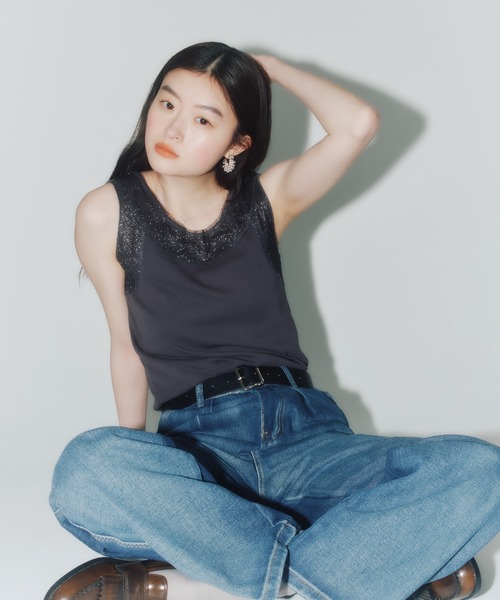 Vicente（ヴィセンテ）の「Glitter  switching tanktop（タンクトップ・レディース・ホワイト/チャコールグレー・FREE）」の10枚目の写真