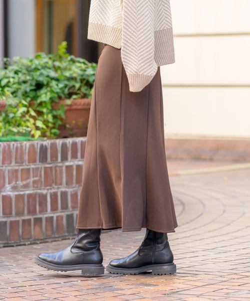 JEANS MATE（ジーンズメイト）の「【BOUNDARY/バウンダリー】マーメイドフレアスカート（スカート・レディース・ダークブラウン・LARGE/MEDIUM）」の13枚目の写真