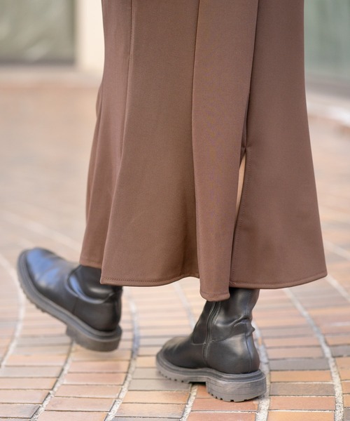 JEANS MATE（ジーンズメイト）の「【BOUNDARY/バウンダリー】マーメイドフレアスカート（スカート・レディース・ダークブラウン・LARGE/MEDIUM）」の21枚目の写真
