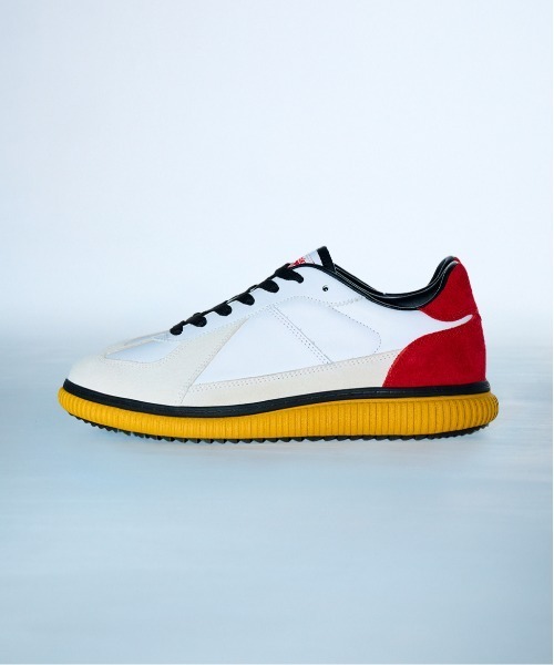 オニツカタイガー【Onitsuka tiger】　　　　　　　　　　デレシティ DELECITY