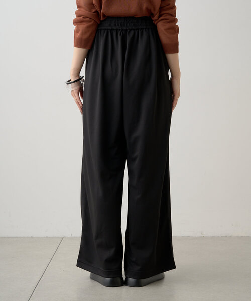 Omekashi（オメカシ）の「Now Here ジャージーワイドパンツ（その他パンツ・レディース・ベージュ/ブラック・38/36）」の13枚目の写真