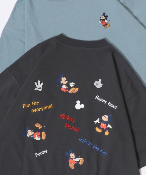 Disney(ディズニー)の「Disney/ディズニー Mickey Mouse/ミッキーマウス オーバーサイズ バックプリント ワンポイント刺繍 半袖Tシャツ/レディース メンズ(Tシャツ/カットソー・レディース・グレイッシュブルー/ブラック系その他/ホワイト系その他・M/L/LL)」の2枚目の写真