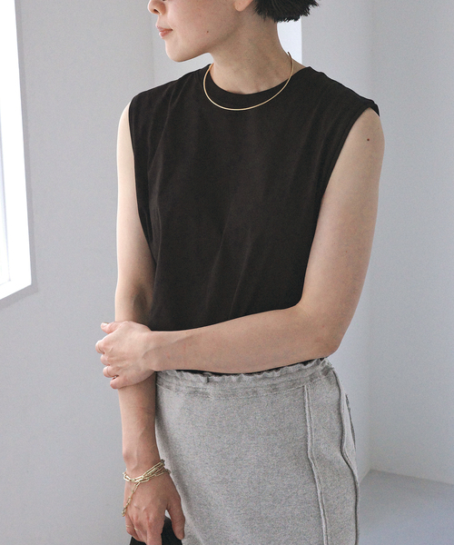 AP STUDIO(エーピーストゥディオ)の「*【NINETY PERCENT/ナインティ パーセント】クルーネックタンクトップ(タンクトップ・レディース・ブラック/ホワイト・FREE)」の2枚目の写真