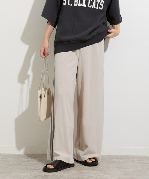 JOURNAL STANDARD relume(ジャーナルスタンダード レリューム)の「【洗濯機洗い可能】トレンドのスポーティーstyle。カットジャージサイドラインパンツ(その他パンツ・レディース・ライトグレー/ブラック・FREE)」の16枚目の写真