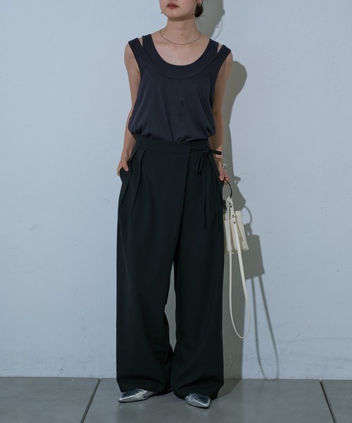 COLONY 2139（コロニートゥーワンスリーナイン）の「ラップ2タックワイドパンツ（スラックス・レディース・ブラック/グレー・SMALL/MEDIUM）」の11枚目の写真