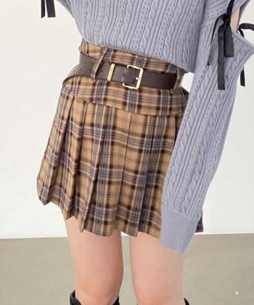 MAJESTIC LEGON（マジェスティックレゴン）の「太ベルトプリーツミニスカート（スカート・レディース・ブラウン系その他4/ベージュ/グレー/A・MEDIUM）」の22枚目の写真