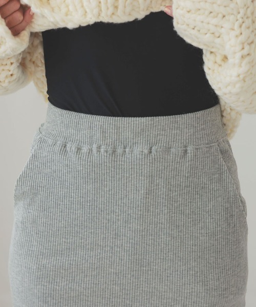 DONOBAN（ドノバン）の「セルフカットリブロングタイトスカート（スカート・レディース・グレイッシュベージュ/アイボリー/ブラック/グレー/ブルー/レッド/グリーン・ONE）」の15枚目の写真