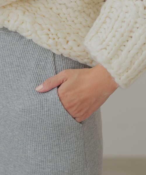 DONOBAN（ドノバン）の「セルフカットリブロングタイトスカート（スカート・レディース・グレイッシュベージュ/アイボリー/ブラック/グレー/ブルー/レッド/グリーン・ONE）」の16枚目の写真