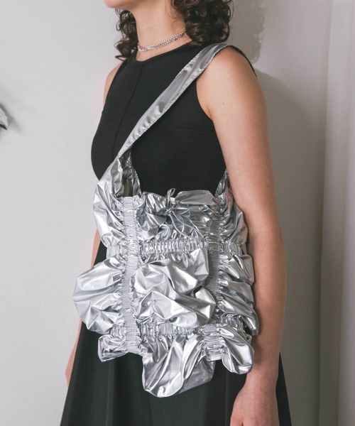 Solace(ソレイス)の「メタリックギャザートートバッグ(トートバッグ・レディース・シルバー/ブラック/ホワイト・FREE)」の21枚目の写真