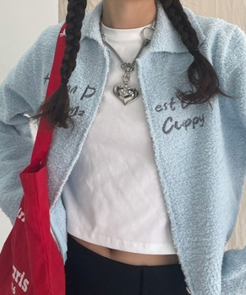 LYEON(リヨン)の「ロゴ刺繍ブークレジップアップニットブルゾン(ブルゾン・レディース・ピンク/ホワイト/ブルー・FREE)」の10枚目の写真