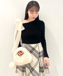 値下げ 極美品 春ニット YUKI SHIMANE オフショルダーリボン ニット 値下げ 極美品 春ニット YUKI SHIMANE オフショルダーリボン ニット