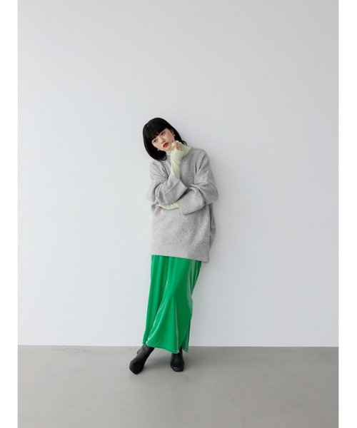 Katrin TOKYO(カトリーントーキョー)の「big crewneck knit(ニット/セーター・レディース・パープル/イエロー/ライトグレー・FREE/XS)」の22枚目の写真