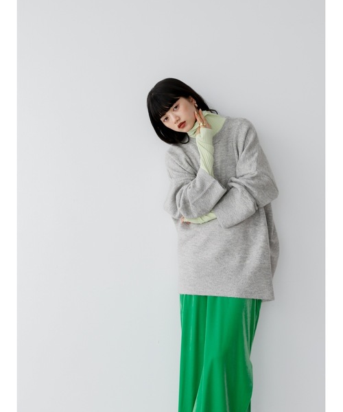 Katrin TOKYO(カトリーントーキョー)の「big crewneck knit(ニット/セーター・レディース・パープル/イエロー/ライトグレー・FREE/XS)」の9枚目の写真