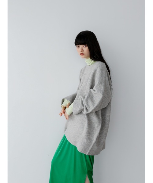 Katrin TOKYO(カトリーントーキョー)の「big crewneck knit(ニット/セーター・レディース・パープル/イエロー/ライトグレー・FREE/XS)」の5枚目の写真