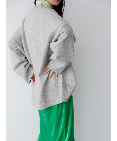 Katrin TOKYO(カトリーントーキョー)の「big crewneck knit(ニット/セーター・レディース・パープル/イエロー/ライトグレー・FREE/XS)」の12枚目の写真