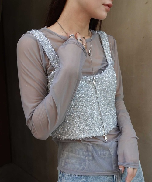 CORNERS(コーナーズ)の「グリッターニットダブルジップビスチェ(キャミソール・レディース・ブラック/シルバー/アイボリー・M)」の3枚目の写真