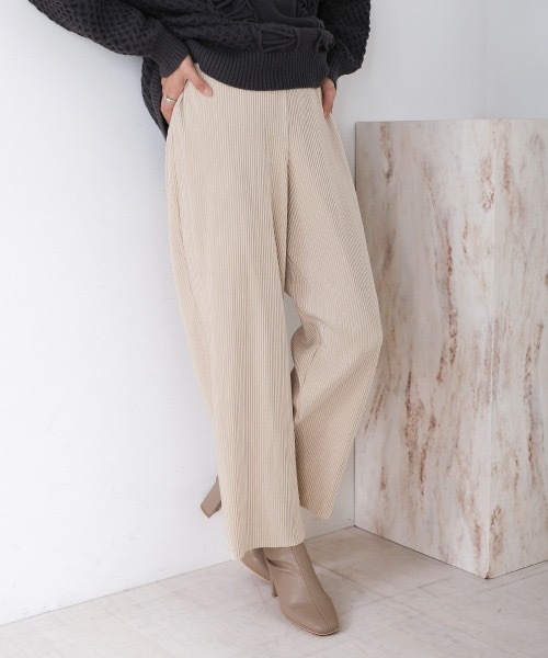 Bou Jeloud(ブージュルード)の「プリーツベロアパンツ(その他パンツ・レディース・チャコールグレー/A/ホワイト・FREE)」の2枚目の写真